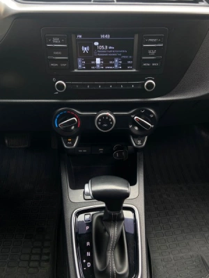 Kia Rio xline