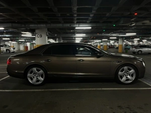 Bentley Flying Spur Mulliner